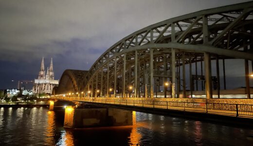 【ドイツ観光】ケルンの街は世界遺産があって、夜景もおススメ。おすすめスポット・グルメやお得なケルン・カードも紹介。