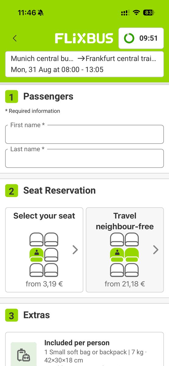 FlixBusアプリの予約画面。氏名の入力欄と座席指定、無料の手荷物の規定が表示されている
